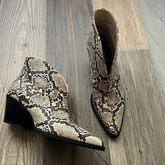 Zara V-Vamp Cowboy Snake Print Ankle Boots Size: 36 - Picture 4 of 14